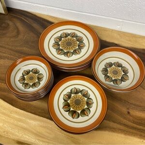 Mid Century Vintage Stoneware Dining Set Plates & Bowls Premiere Potterscraft